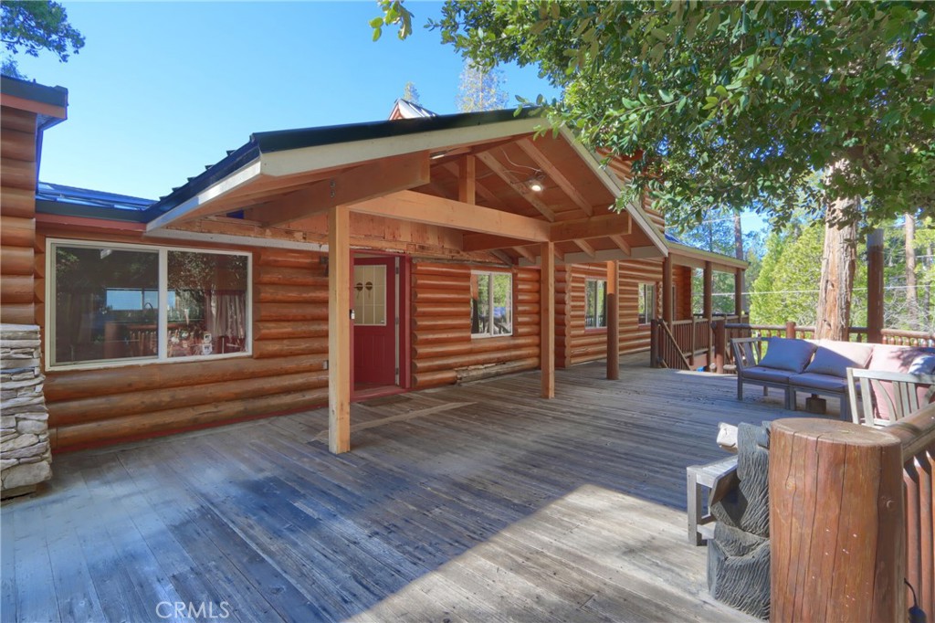 39667 W Idylwild Property Photo 5