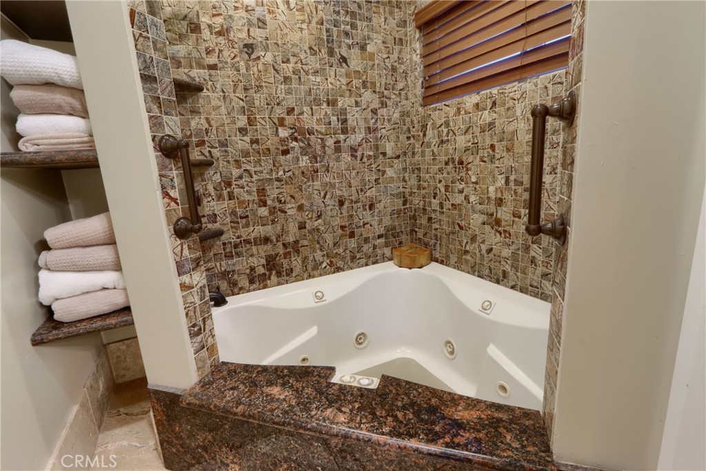 39667 W Idylwild Property Photo 27