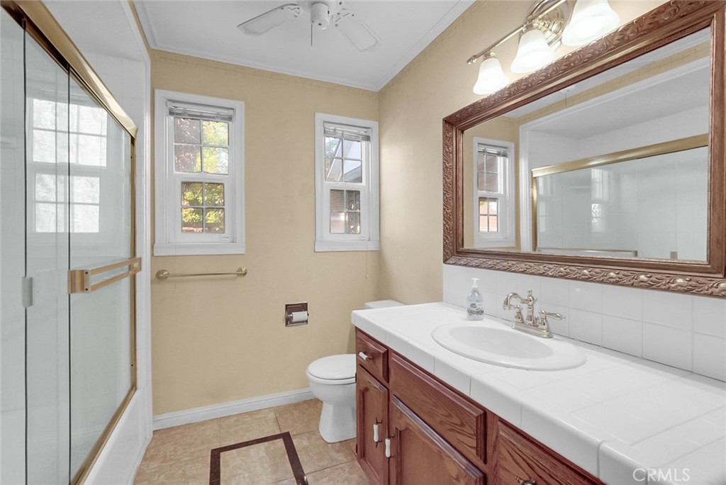 155 N 7th Avenue Property Photo 11