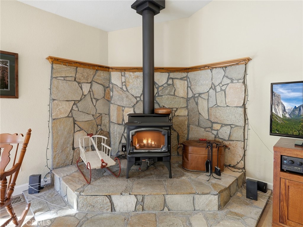 37927 China Creek Property Photo 11