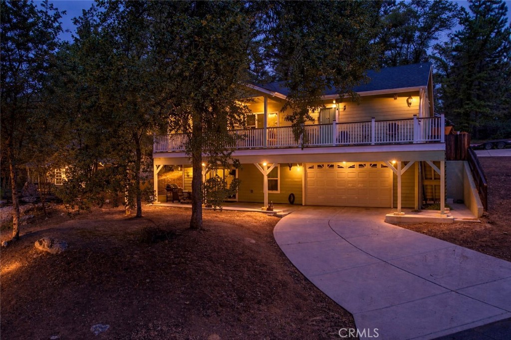 48441 Woodbend Court Property Photo 1