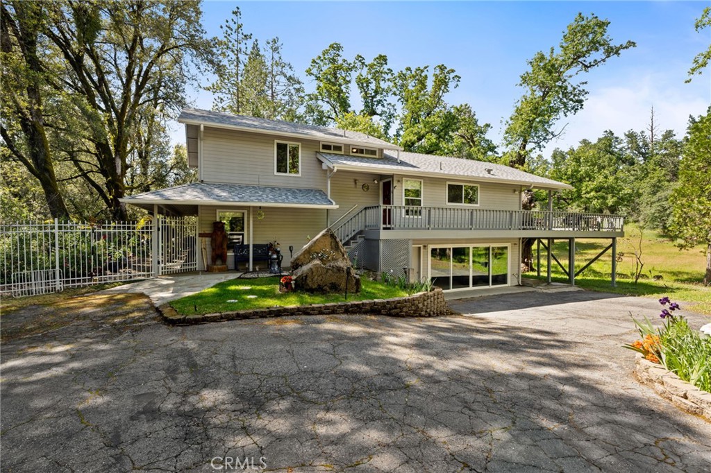 36556 Mudge Ranch Road Property Photo 3