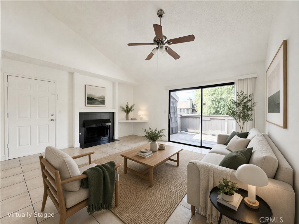 1190 S Winery Avenue 289 Property Photo 1