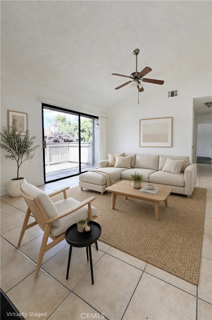 1190 S Winery Avenue 289 Property Photo 6