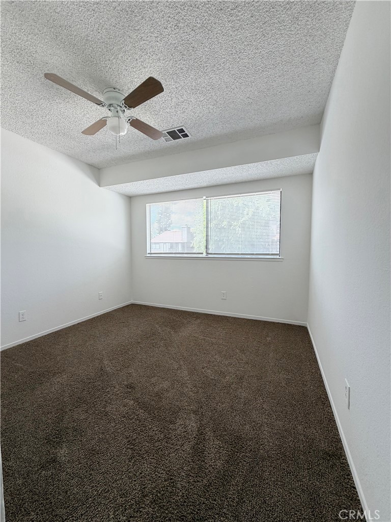 1190 S Winery Avenue 289 Property Photo 14