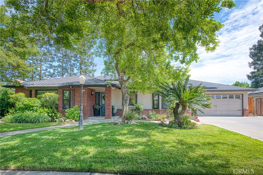 7668 N Hayston Property Photo 2