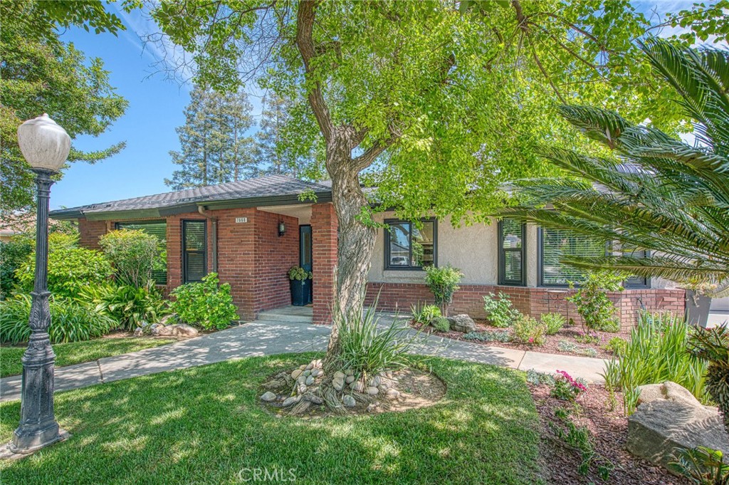 7668 N Hayston Property Photo 4