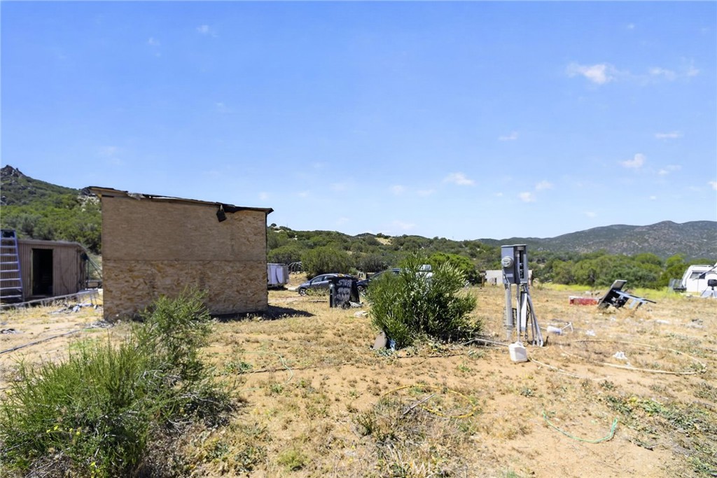 60455 Rim Rock Road Property Photo 6