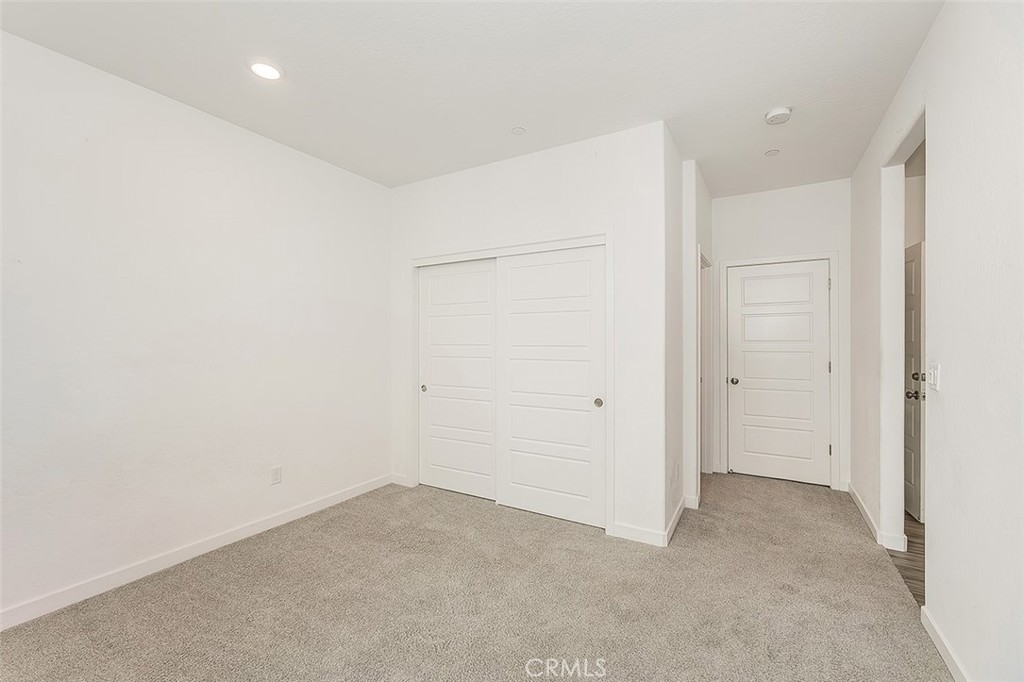 2844 N Vahe Property Photo 25