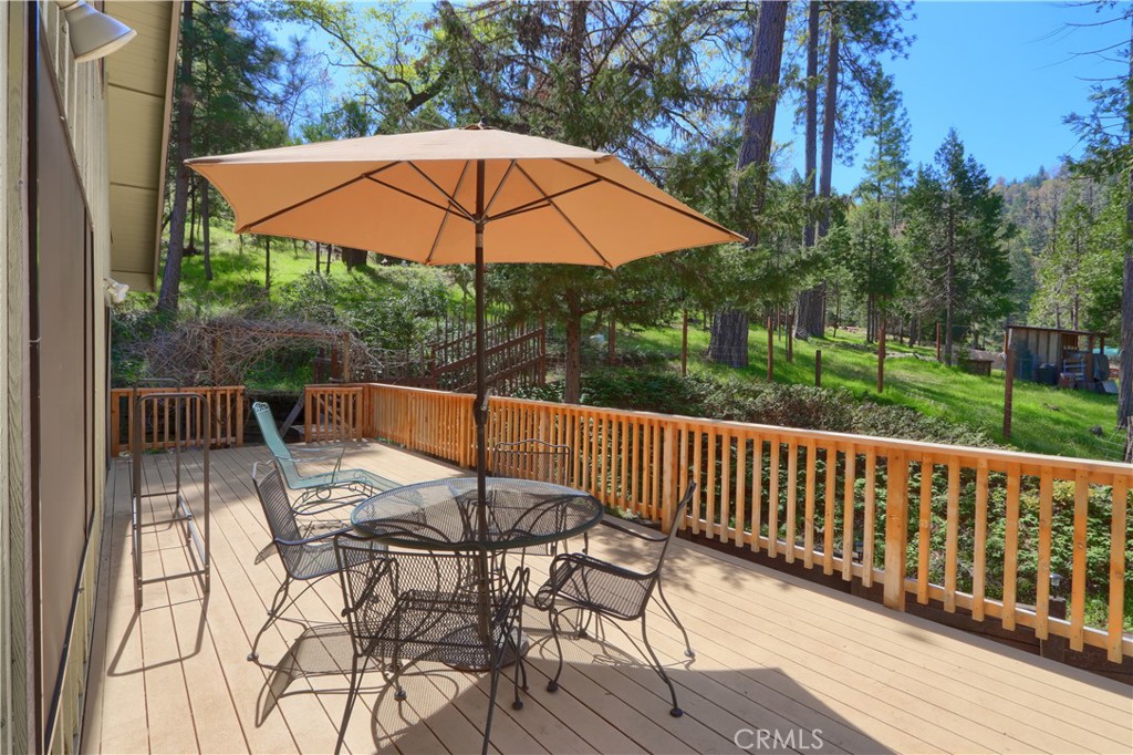 36575 Mudge Ranch Road Property Photo 6
