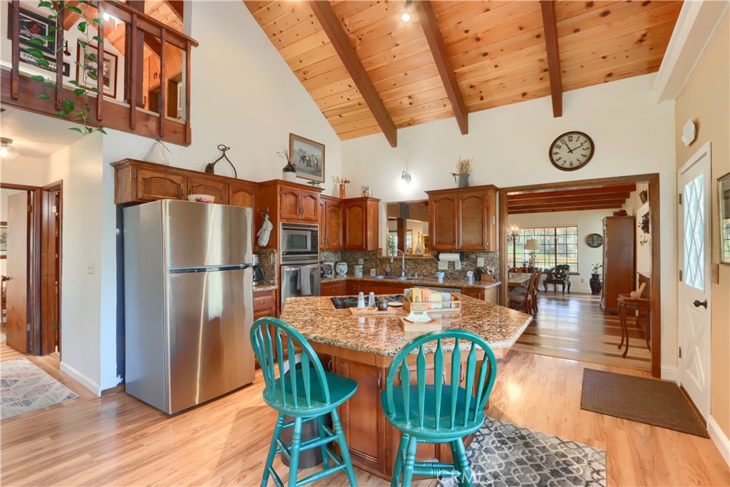 36575 Mudge Ranch Road Property Photo 20