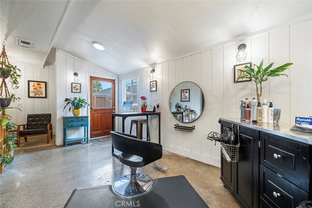 6638 N Marty Property Photo 31