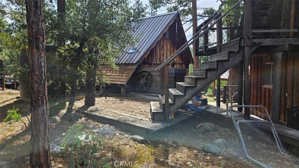 46336 Silvertip Property Photo 7