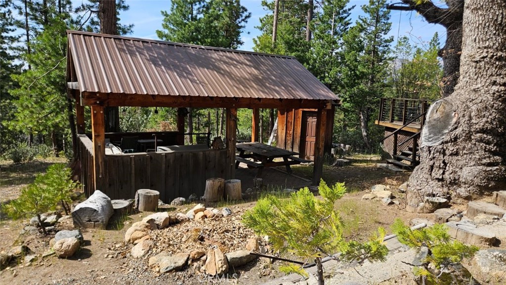 46336 Silvertip Property Photo 49