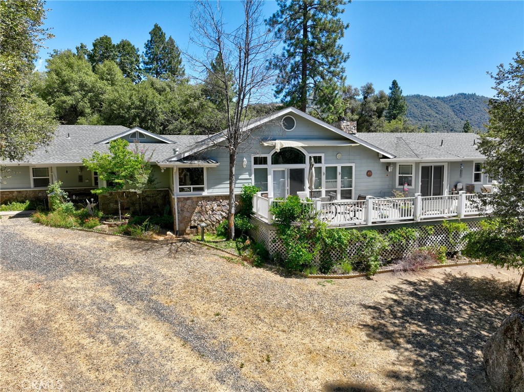 44550 Windsong Way Property Photo 7