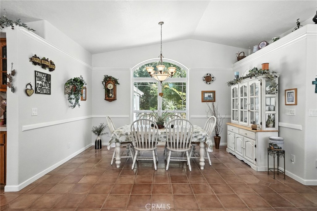 44550 Windsong Way Property Photo 15