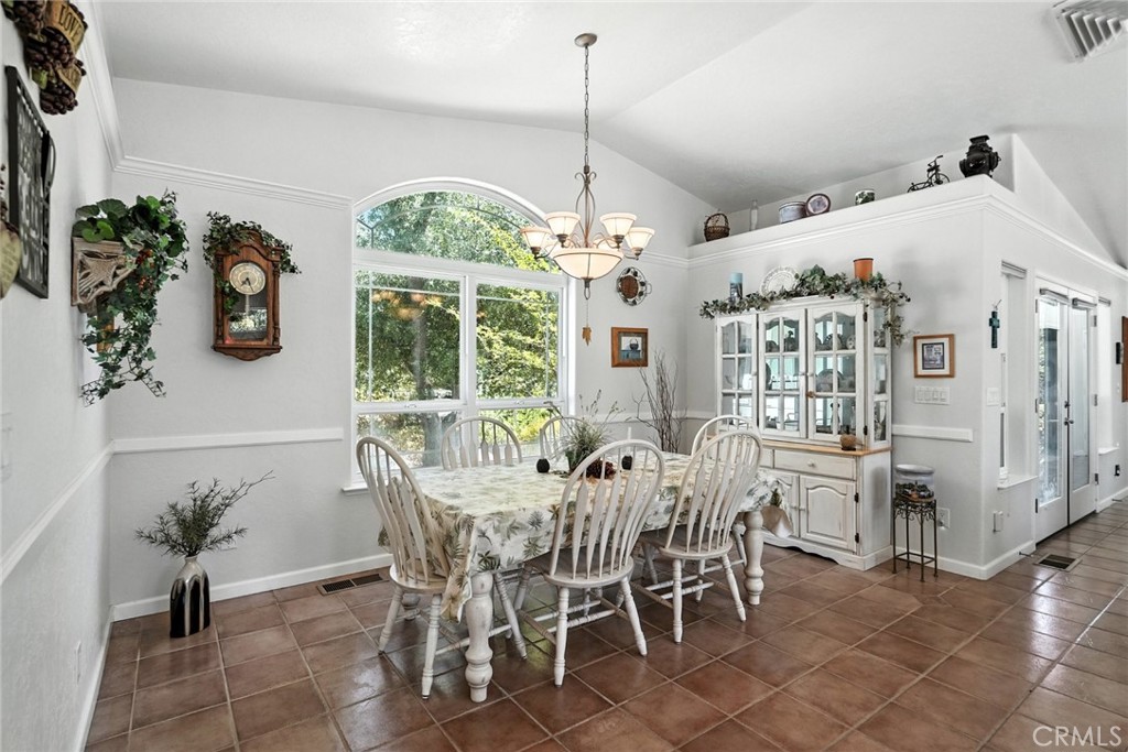 44550 Windsong Way Property Photo 16