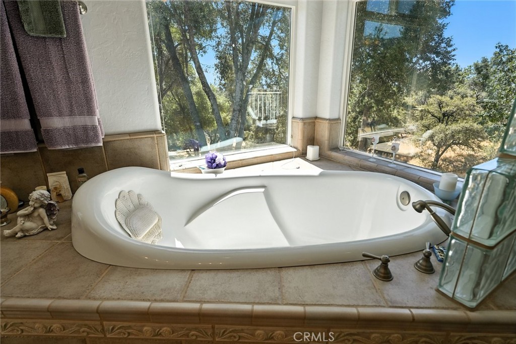 44550 Windsong Way Property Photo 31