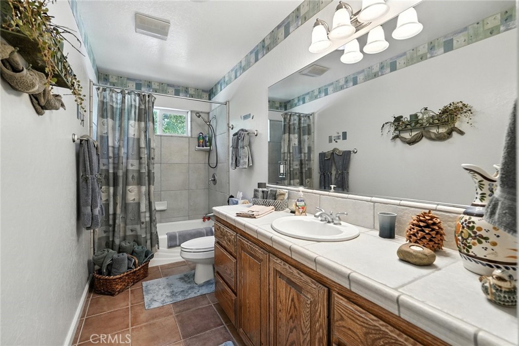 44550 Windsong Way Property Photo 37