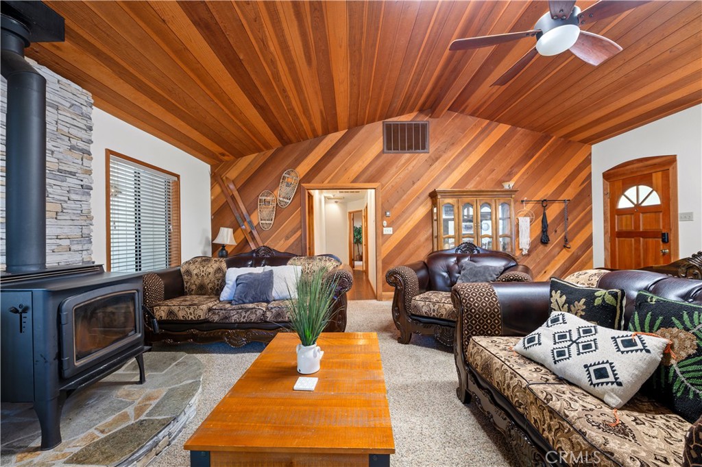 40971 Woodridge Property Photo 10