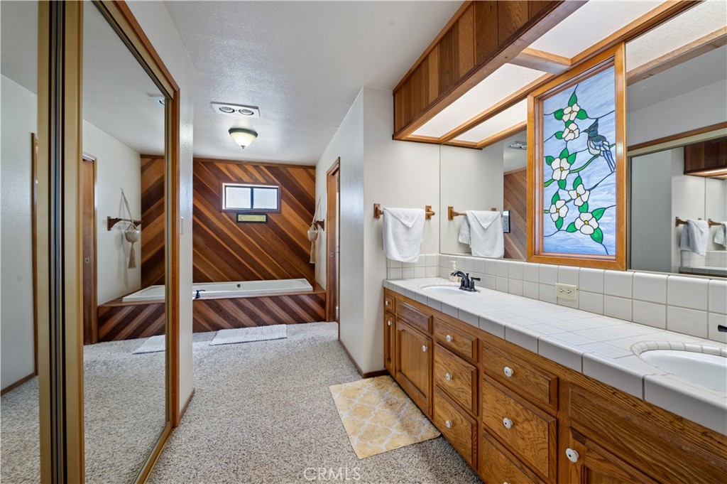 40971 Woodridge Property Photo 17