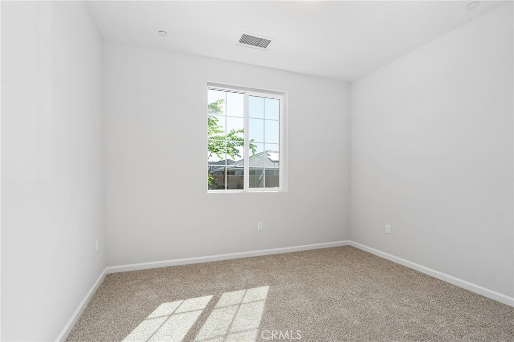 1266 Talus Way S Property Photo 5