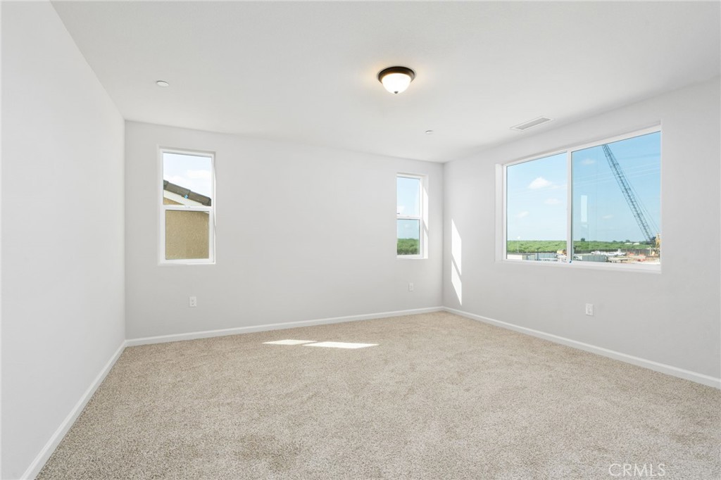 1266 Talus Way S Property Photo 27