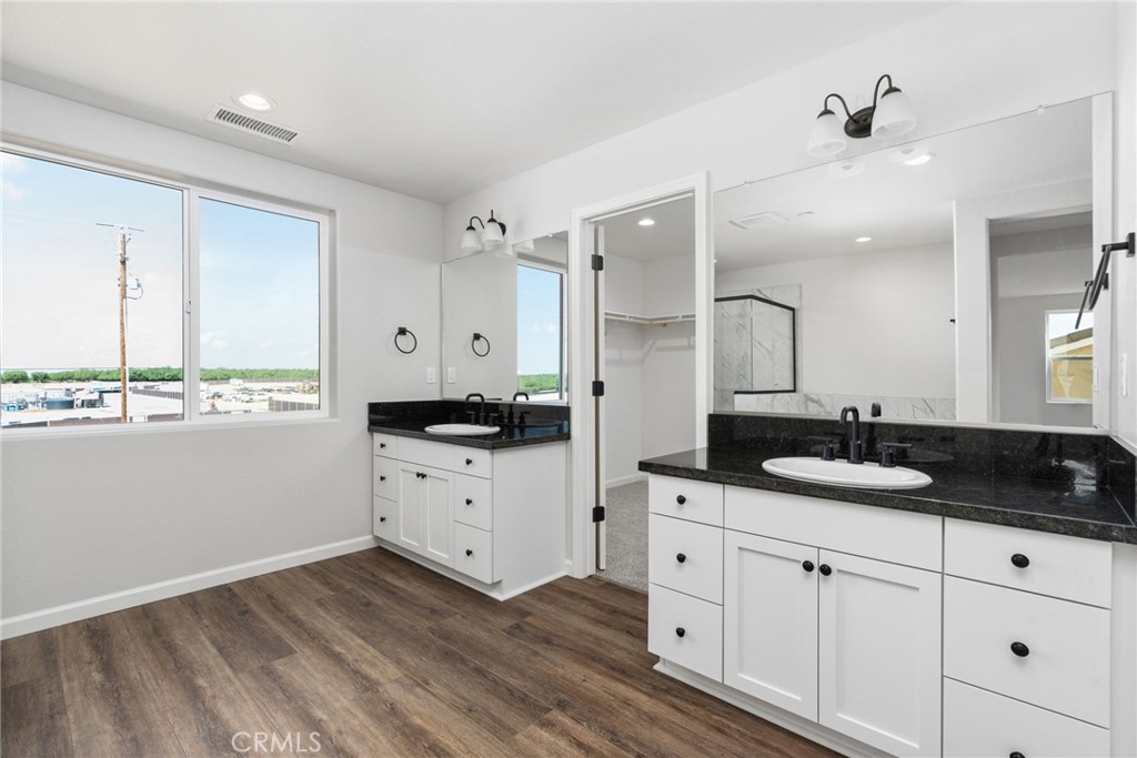 1266 Talus Way S Property Photo 29