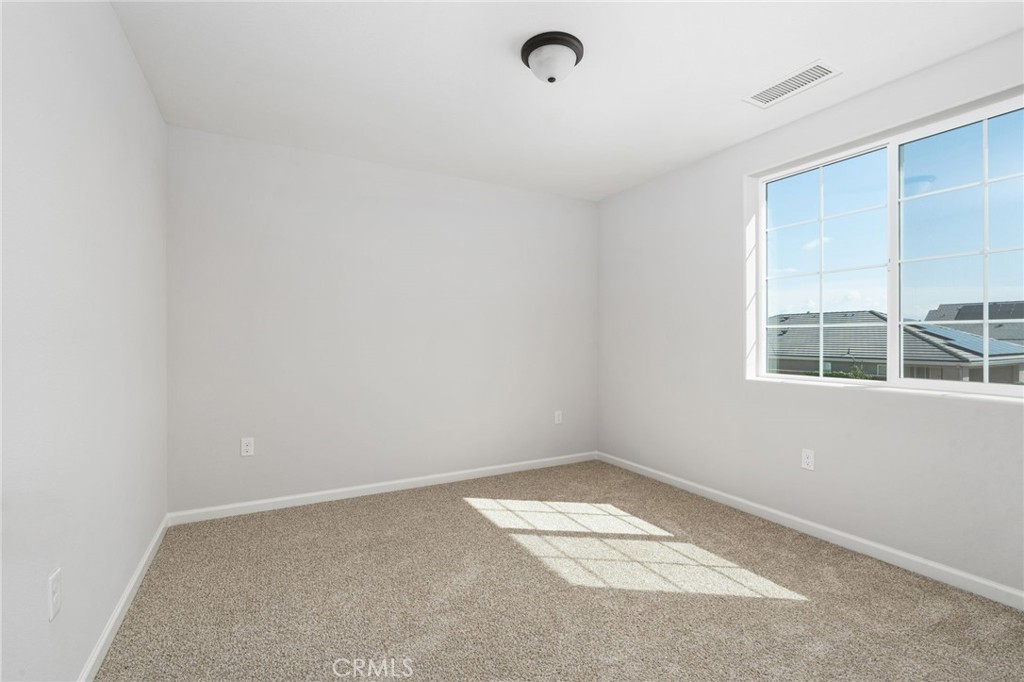 1266 Talus Way S Property Photo 33