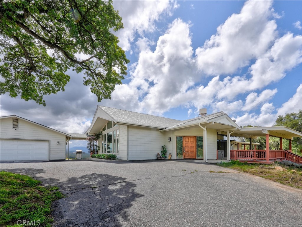 43736 Highway 49 Property Photo 4