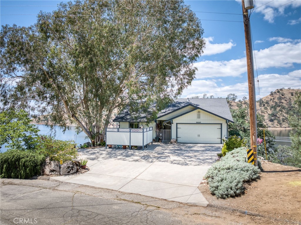 28037 Sky Harbour Property Photo 44