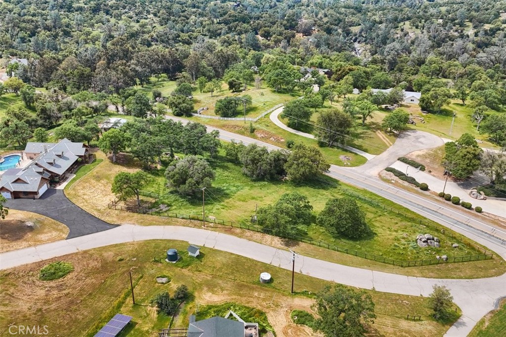 32028 Cattle Way Property Photo 2