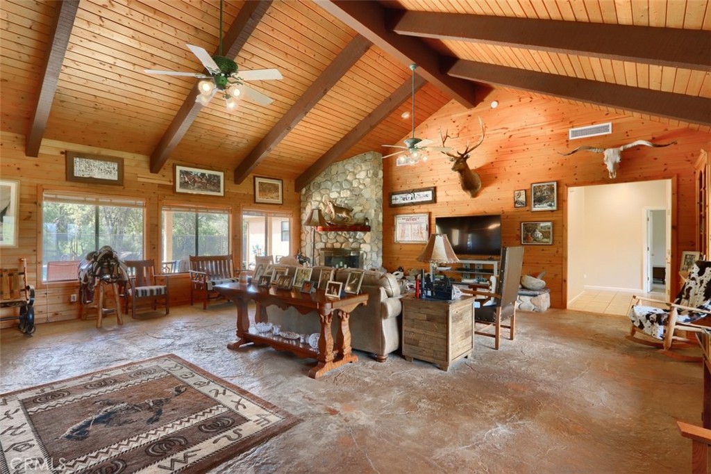 32028 Cattle Way Property Photo 12