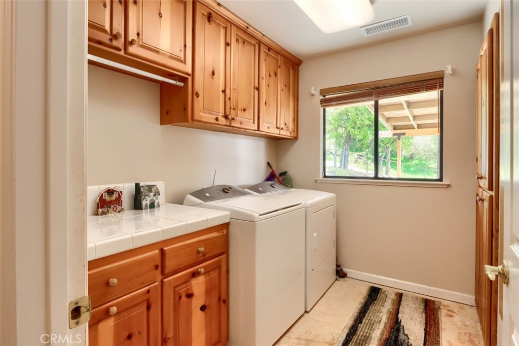 32028 Cattle Way Property Photo 24