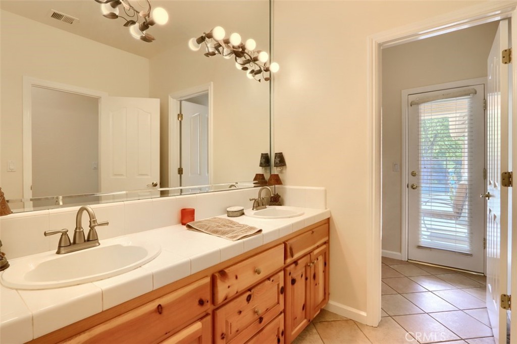 32028 Cattle Way Property Photo 32