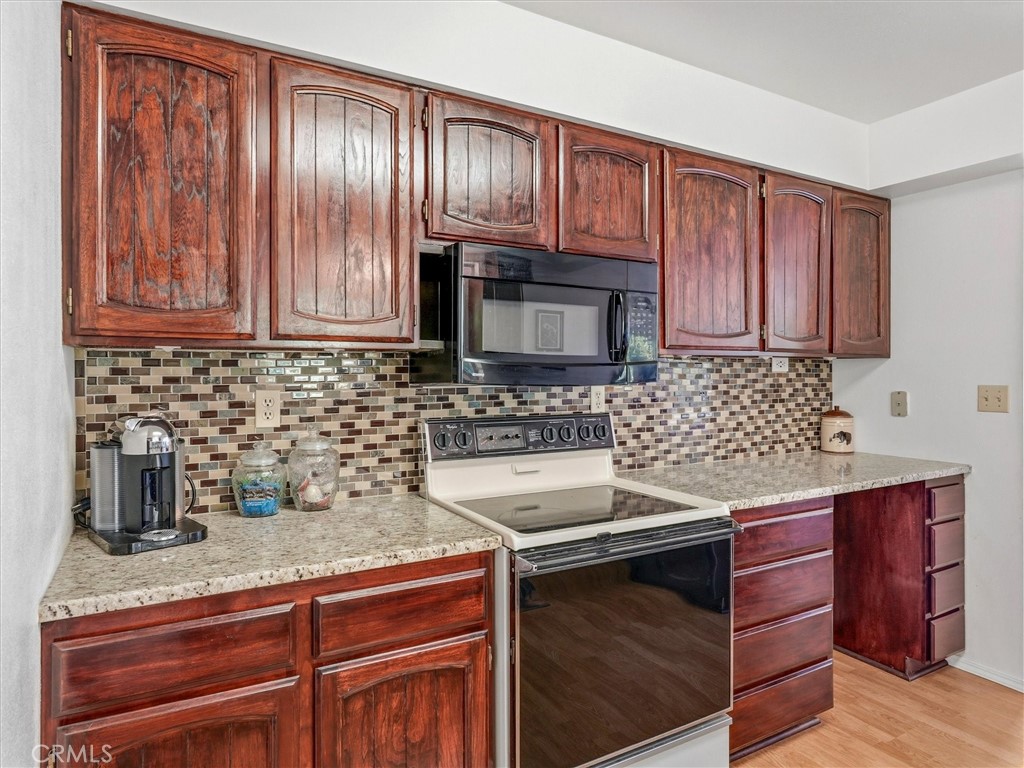49628 Stillmeadow Property Photo 20