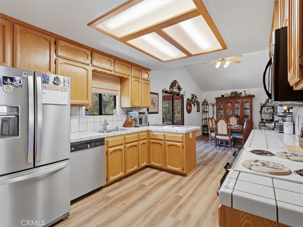 42704 Deep Forest Property Photo 23