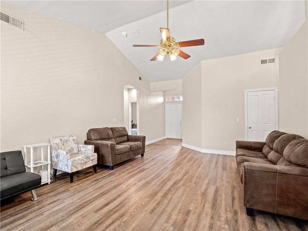 6249 W Dovewood Property Photo 10