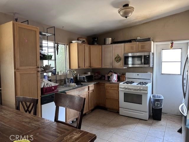 57005 Antelope Property Photo 2