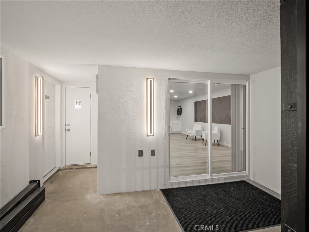 1490 W Shaw Property Photo 35