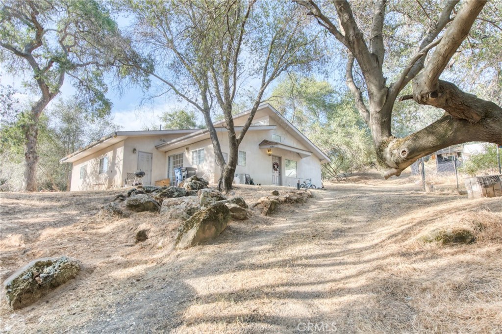 43867 Trabuco Court Property Photo 5