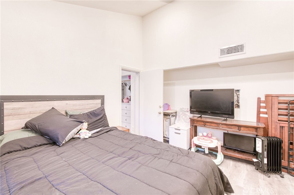 43867 Trabuco Court Property Photo 34