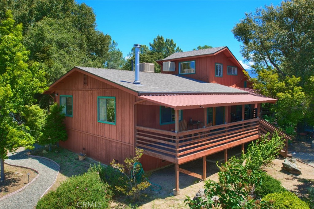 43016 Sunshine Mountain Property Photo 3
