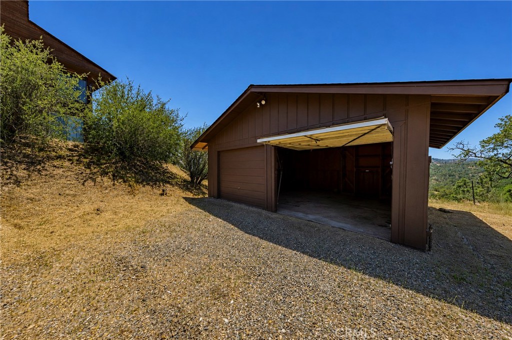 32774 Road 400 Property Photo 14