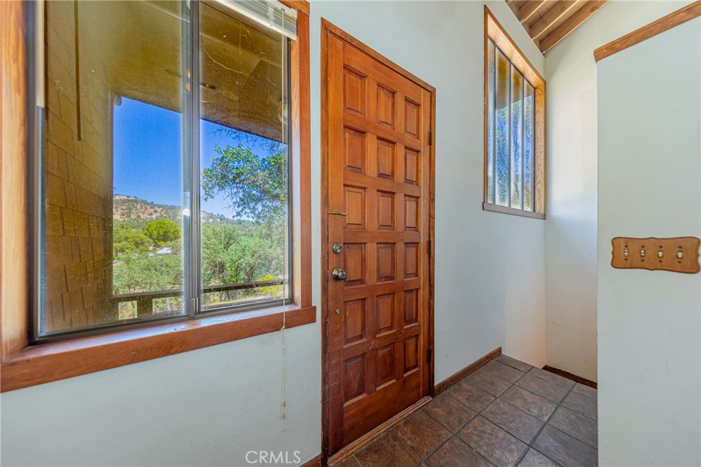 32774 Road 400 Property Photo 27