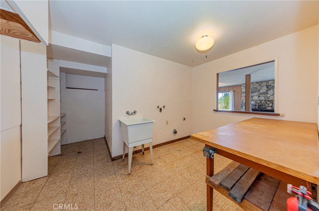 32774 Road 400 Property Photo 29