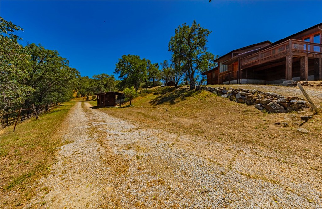 32774 Road 400 Property Photo 48