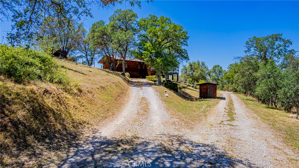 32774 Road 400 Property Photo 57