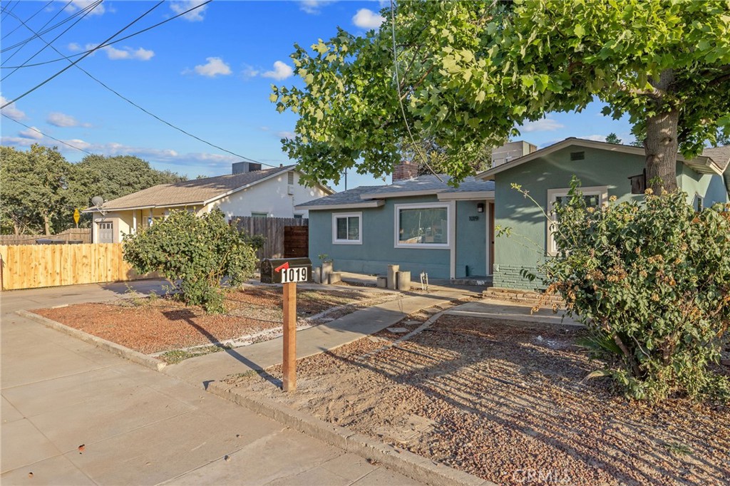 1019 E Laurel Avenue Property Photo 3