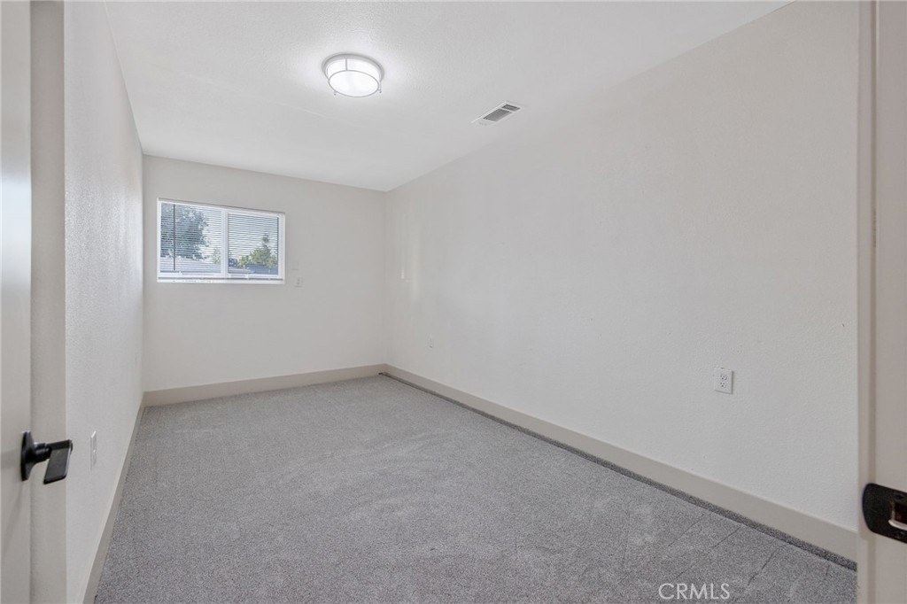 1019 E Laurel Avenue Property Photo 25